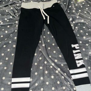 Pink leggings size medium in great condition